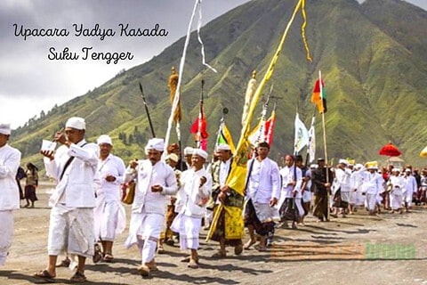 Upacara Kasada Suku Tengger Bromo