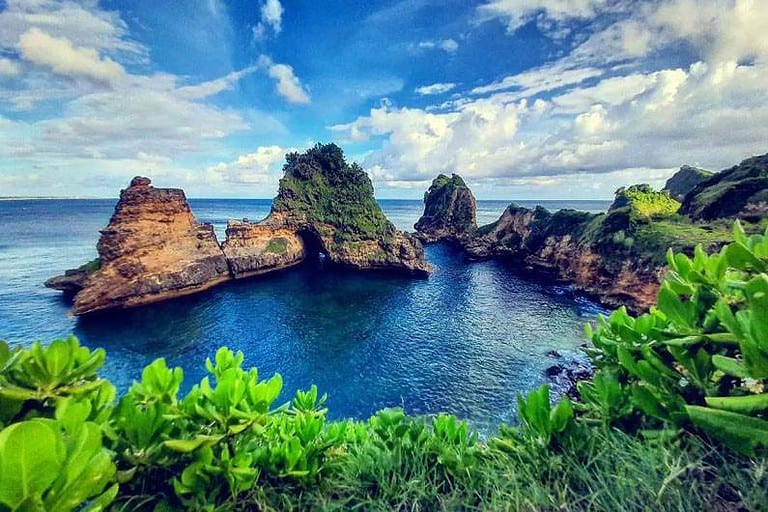 25 Spot Tersembunyi Wisata Alam di Lombok