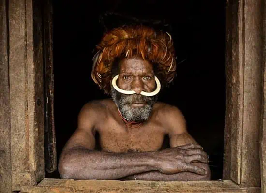 baju adat tradisional papua