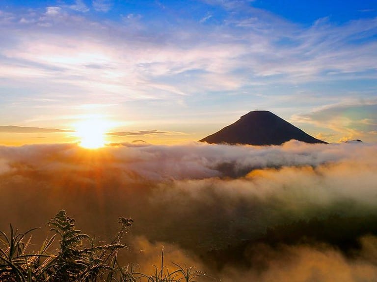 Le Meilleur Coucher De Soleil De Dieng 